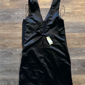 Abercrombie & Fitch Black Satin V-Back Dress size XSmall Tall